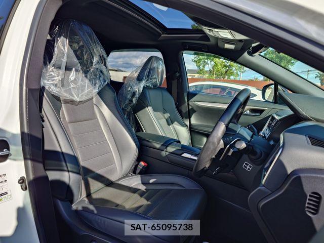 Lexus RX 2019-04 7358559-11
