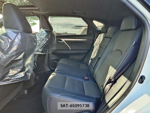 Lexus RX 2019-04 7358559-22