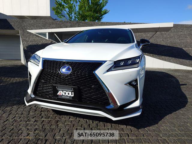 Lexus RX 2019-04 7358559-5