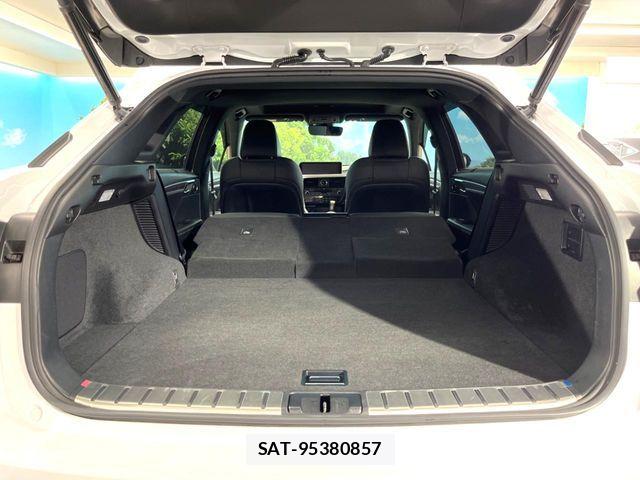 Lexus RX 2018-11 7501329-9