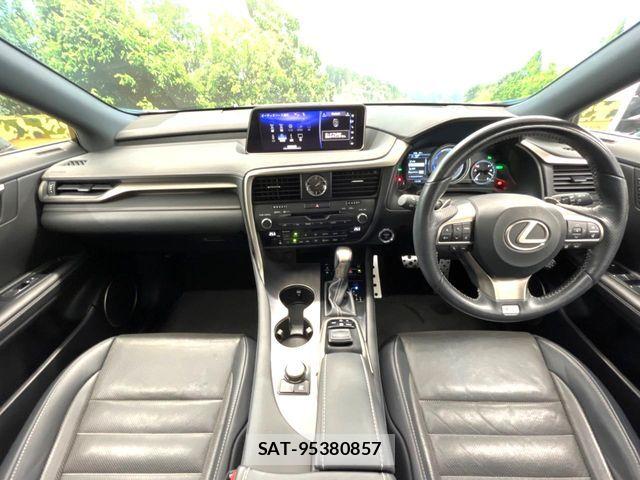 Lexus RX 2018-11 7501329-1