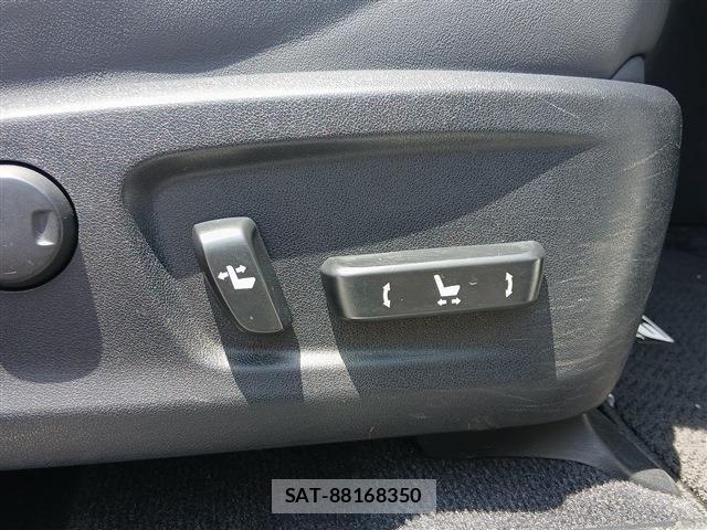 Lexus RX 2018-12 7509071-10