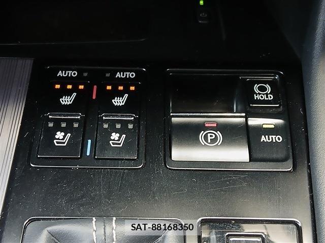 Lexus RX 2018-12 7509071-19