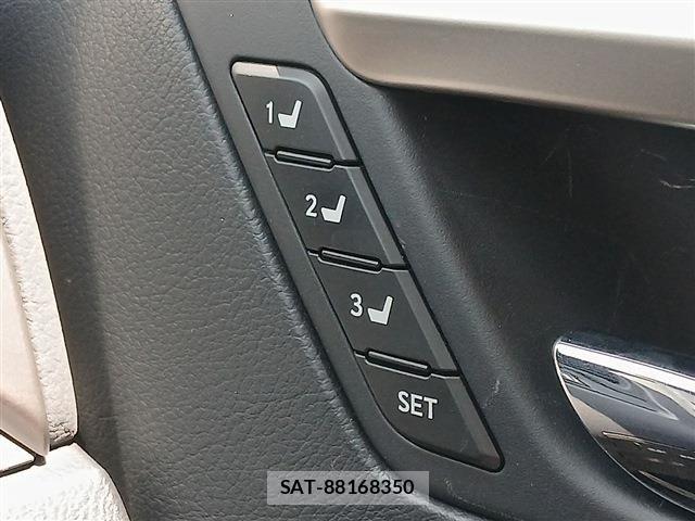 Lexus RX 2018-12 7509071-26