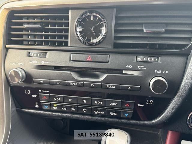 Lexus RX 2017-10 7509084-22