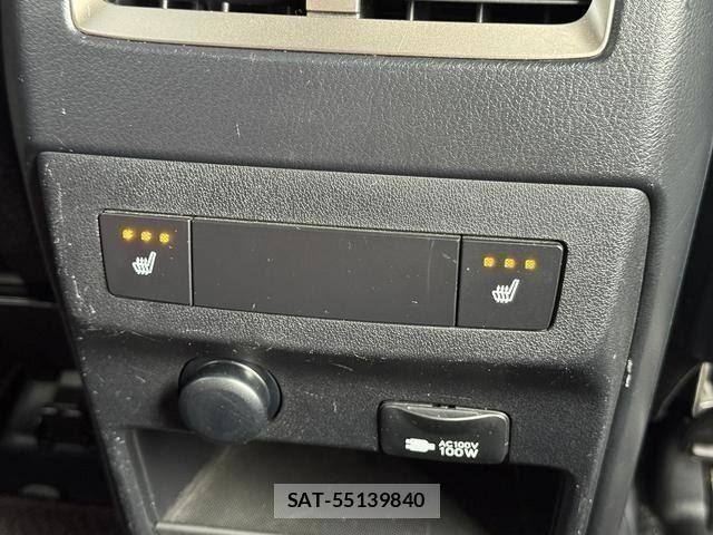 Lexus RX 2017-10 7509084-23