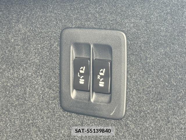 Lexus RX 2017-10 7509084-24