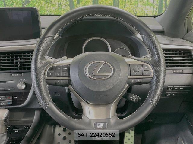 Lexus RX 2020-05 7617736-10