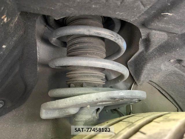 Lexus RX 2017-12 7617739-17