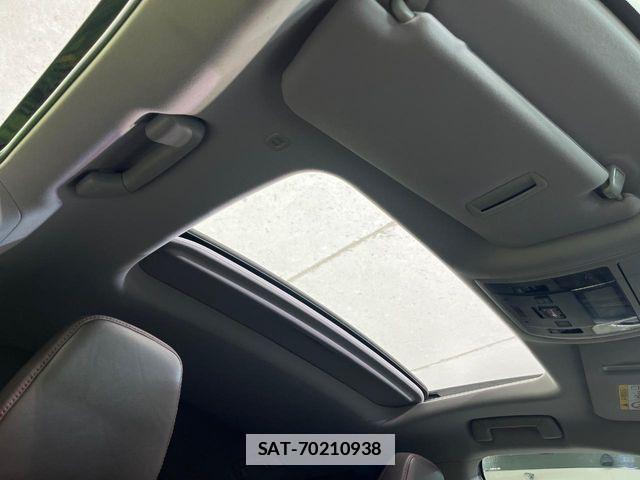 Lexus RX 2018-02 7725206-2