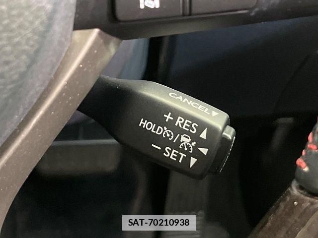 Lexus RX 2018-02 7725206-6