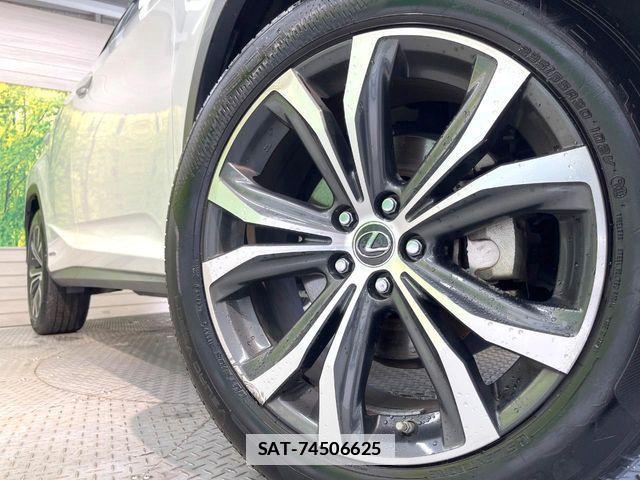 Lexus RX 2019-10 7725203-12