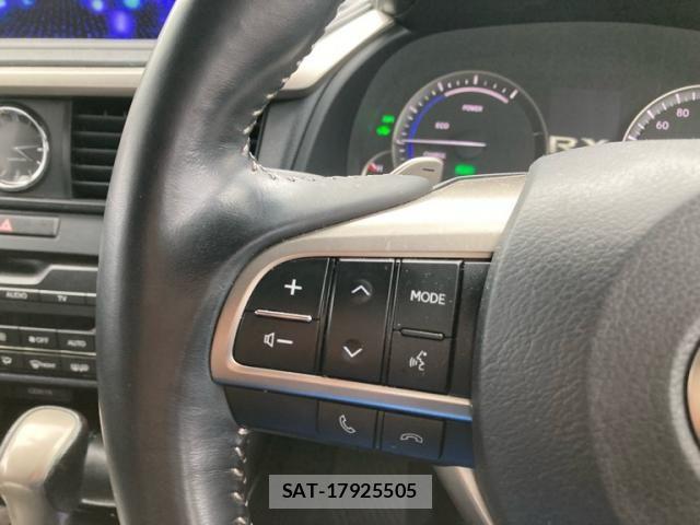 Lexus RX 2021-07 7725205-15