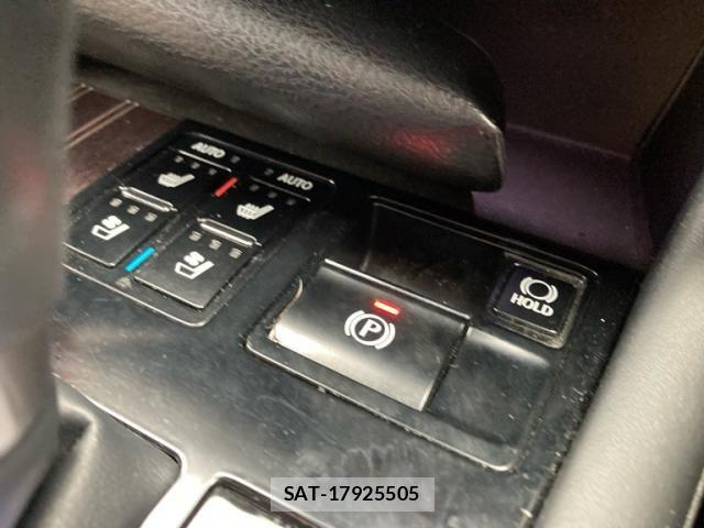 Lexus RX 2021-07 7725205-18