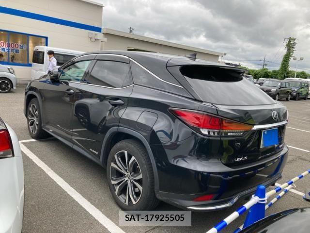Lexus RX 2021-07 7725205-1