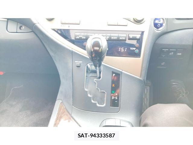 Lexus RX 2013-11 7877458-12