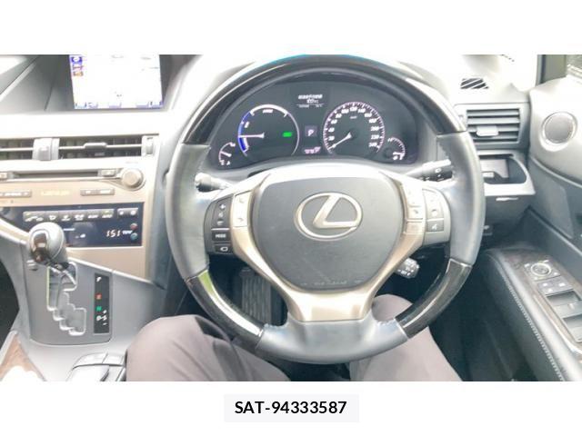 Lexus RX 2013-11 7877458-13