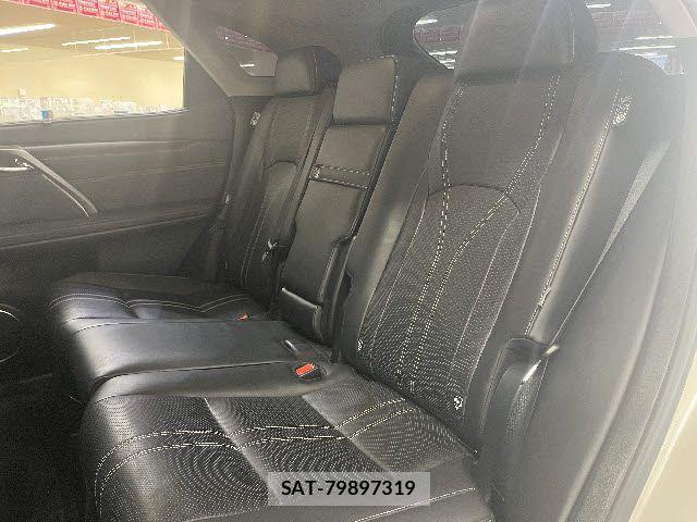 Lexus RX 2021-04 7877459-12
