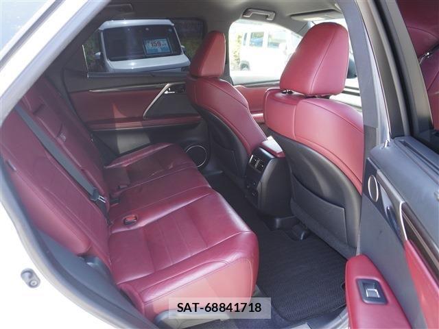 Lexus RX 2018-12 7979802-6