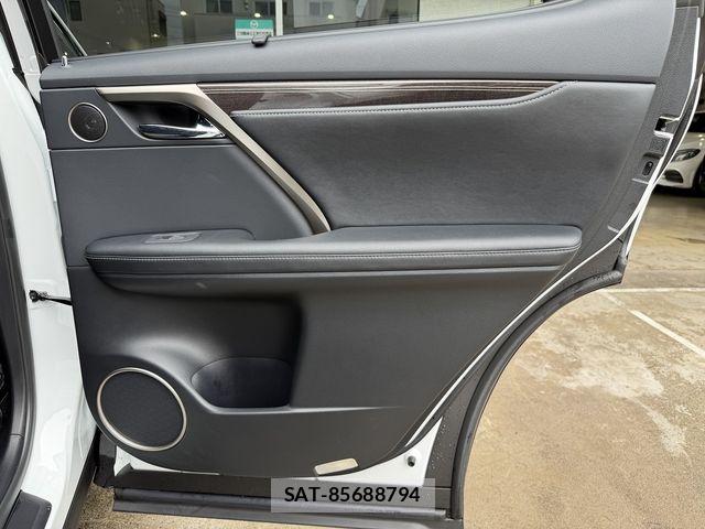 Lexus RX 2021-05 7979800-22