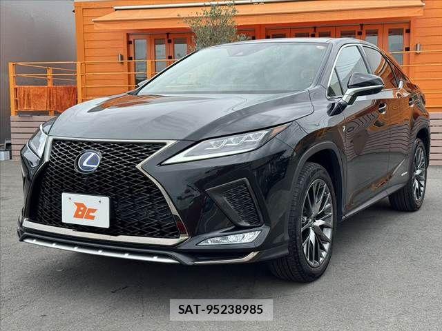 Lexus RX 2021-10 8036486-9