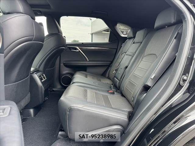 Lexus RX 2021-10 8036486-17