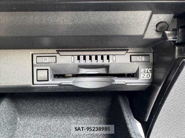 Lexus RX 2021-10 8036486-27