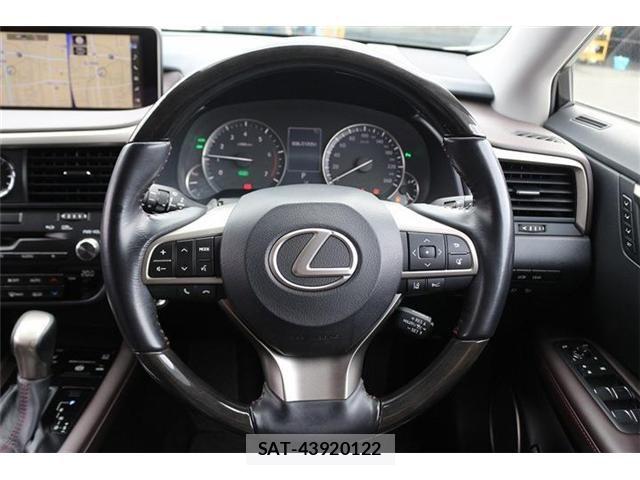 Lexus RX 2015-10 8036490-17
