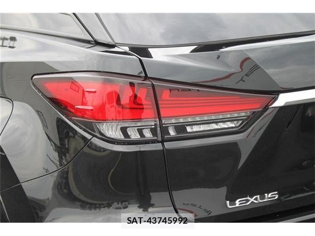Lexus RX 2019-08 8036487-13