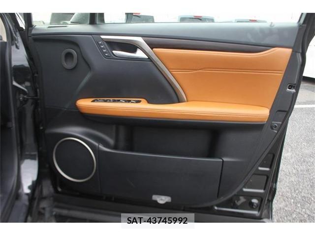 Lexus RX 2019-08 8036487-17