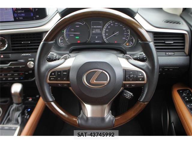 Lexus RX 2019-08 8036487-21