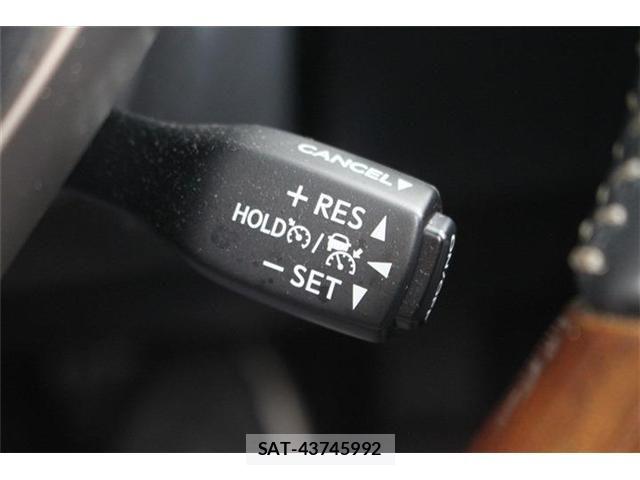 Lexus RX 2019-08 8036487-24