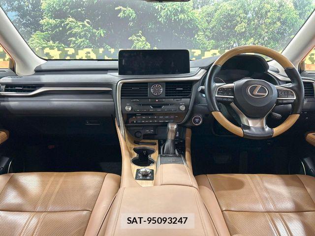 Lexus RX 2021-08 8074398-1