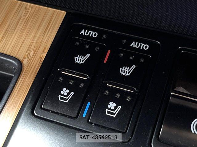 Lexus RX 2021-06 8074396-6