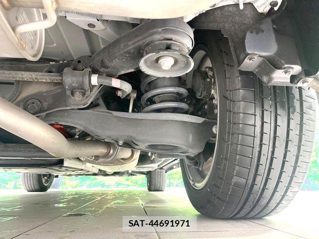 Lexus RX 2019-09 8100197-19