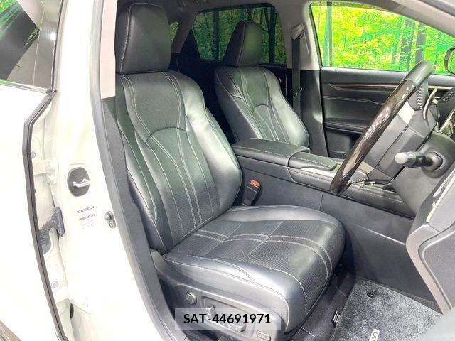 Lexus RX 2019-09 8100197-7
