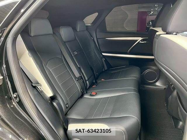Lexus RX 2020-04 8146089-6