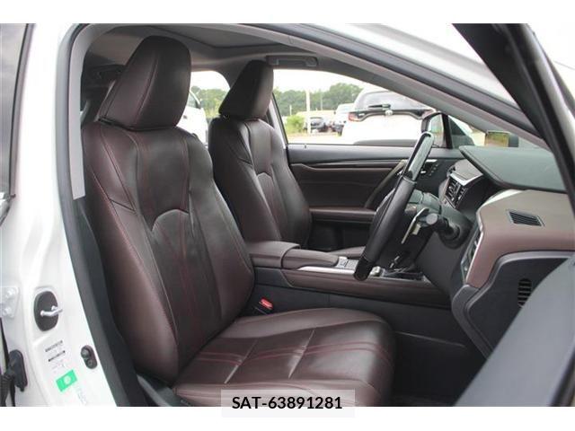 Lexus RX 2020-11 8208458-13