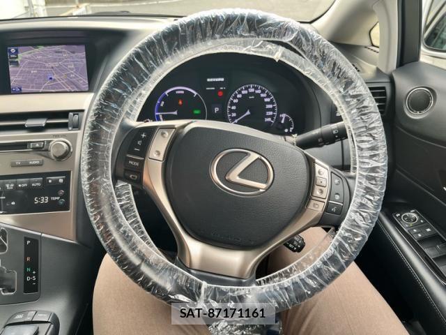 Lexus RX 2015-09 8208460-13
