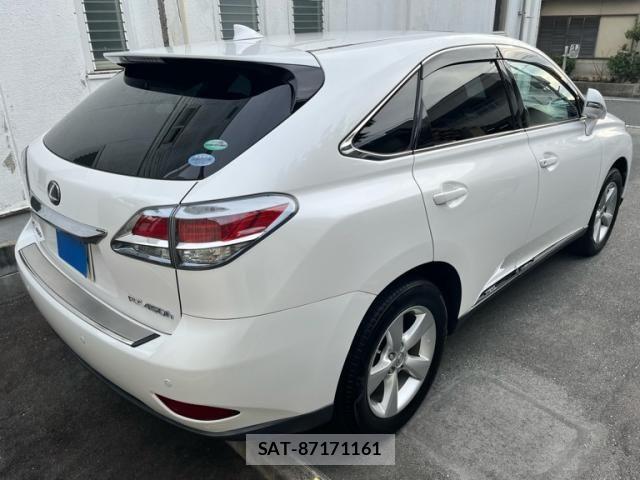 Lexus RX 2015-09 8208460-2