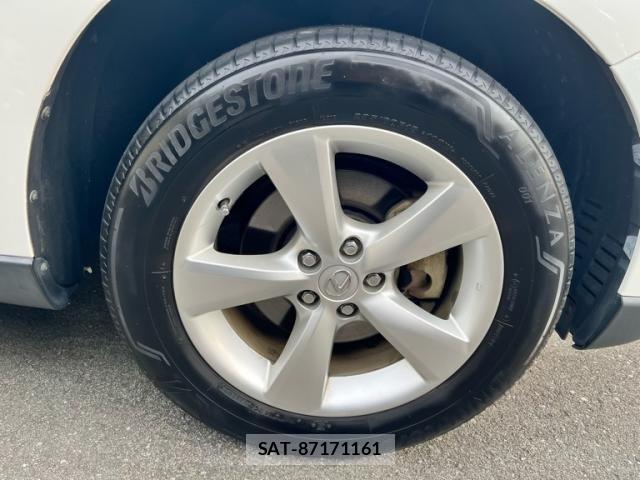 Lexus RX 2015-09 8208460-4