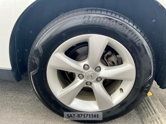 Lexus RX 2015-09 8208460-6