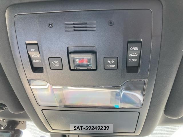 Lexus RX 2019-06 8230641-21