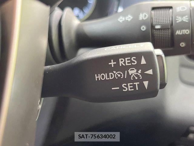 Lexus RX 2017-07 8230640-6
