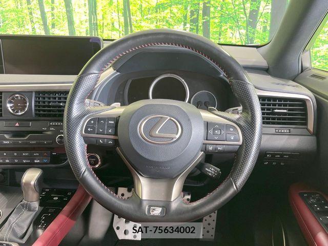 Lexus RX 2017-07 8230640-7