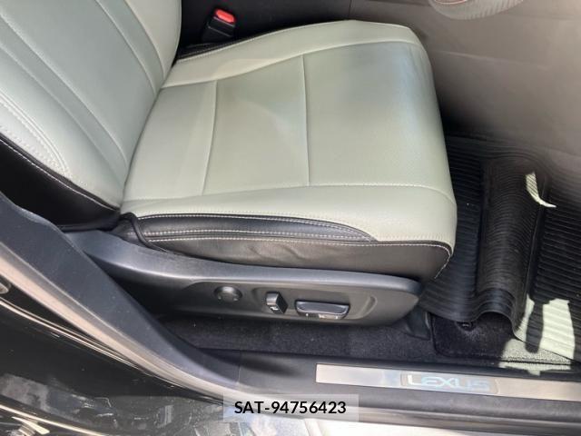 Lexus RX 2015-10 8315231-12