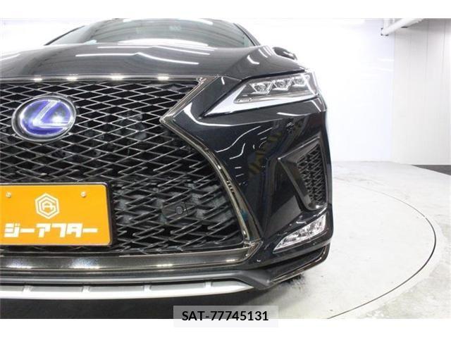 Lexus RX 2021-04 8315229-14