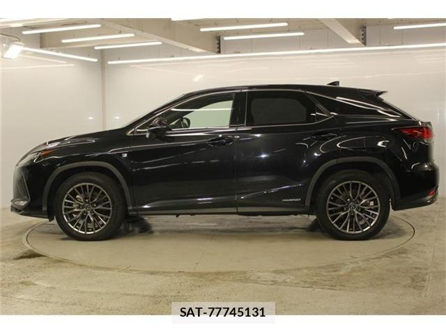Lexus RX 2021-04 8315229-8