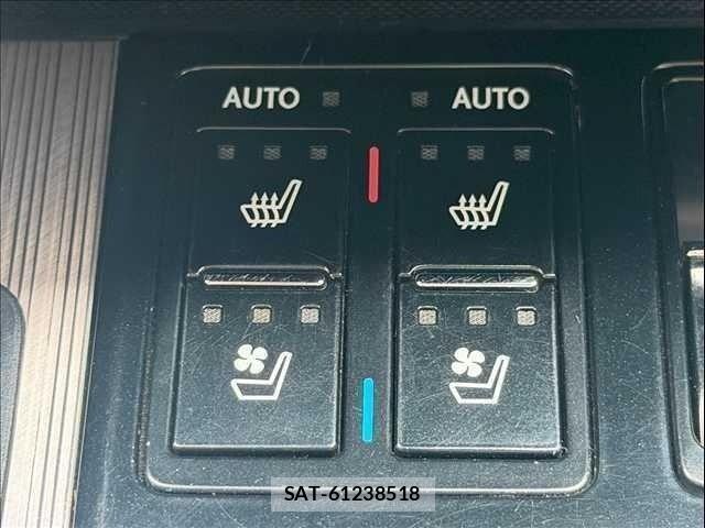 Lexus RX 2019-11 8334949-22