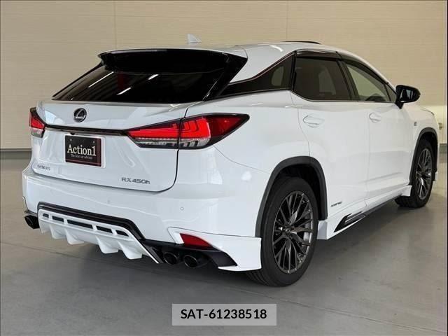 Lexus RX 2019-11 8334949-4